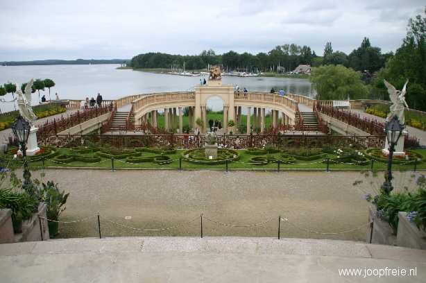 Kasteeltuin en meer in Schwerin