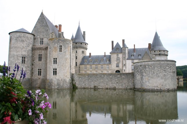 Chateau de Sully-sur-Loire