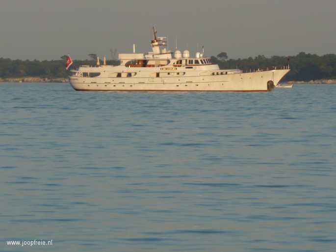 Luxe jachten in Cannes